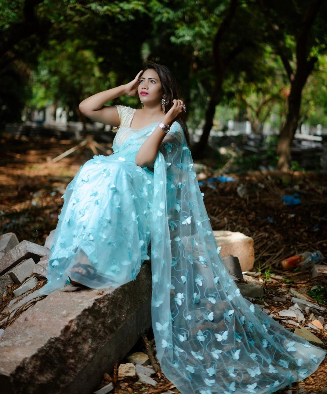 Thumbnail [100%x225]